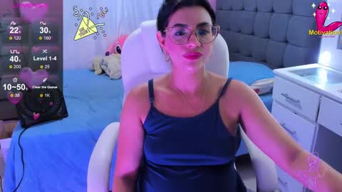 Snapshot of dahian_carter chatting on December 24, 11:22 pm Dahian online show from December 24, 11:22 pm