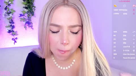 Call me Daian  Independient model online show from January 20, 8:29 pm