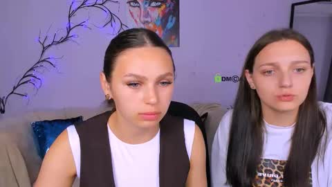 Snapshot of daisy_baby_ chatting on September 8, 3:55 pm daisy online show from September 8, 3:55 pm