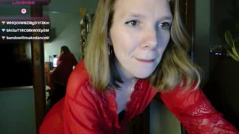 daisy_lovely online show from February 7, 4:10 pm