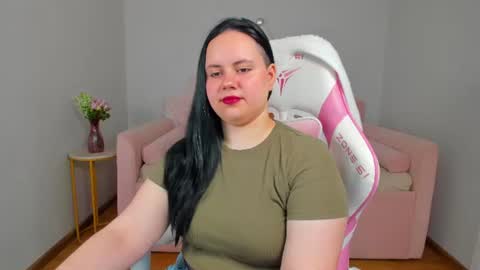 DaisyHarts online show from July 12, 5:32 am