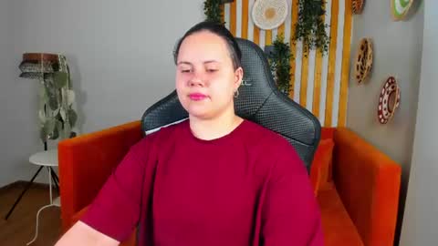 DaisyHarts online show from July 19, 5:10 am