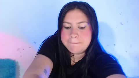 Snapshot of dakkotta_curvy chatting on September 29, 9:30 am VALENTINA online show from September 29, 9:30 am