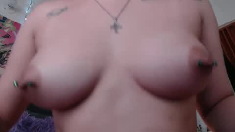   Dakota  online show from February 20, 4:58 pm