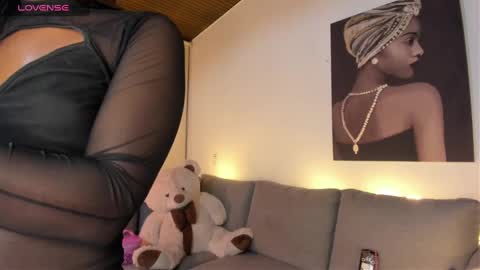 Snapshot of dakota_ds chatting on January 5, 2:06 am dakota_ds online show from January 5, 2:06 am