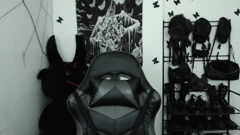 dakota online show from February 24, 3:20 am