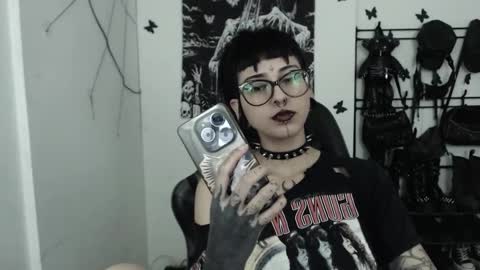 dakota online show from October 23, 4:14 am