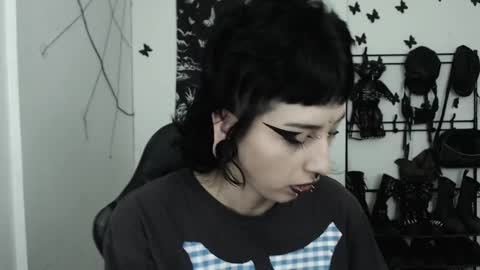 dakota online show from September 18, 10:30 am