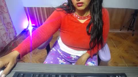 Snapshot of daleska_delicious1 chatting on February 23, 3:13 am daleska_delicious1 online show from February 23, 3:13 am