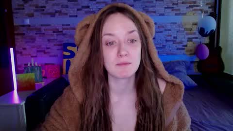 Dalia  online show from February 15, 9:41 am