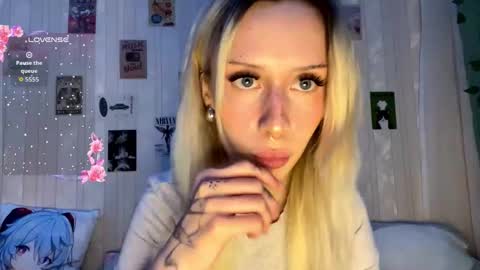 dallaspember online show from January 12, 2:24 pm