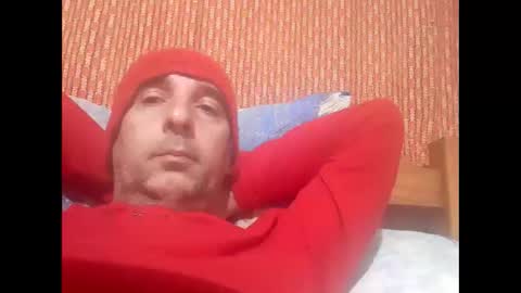 Snapshot of damian_2025 chatting on October 31, 3:40 am damian_2025 online show from October 31, 3:40 am