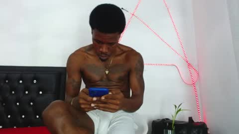 damian_hart_24cm online show from April 7, 1:46 pm