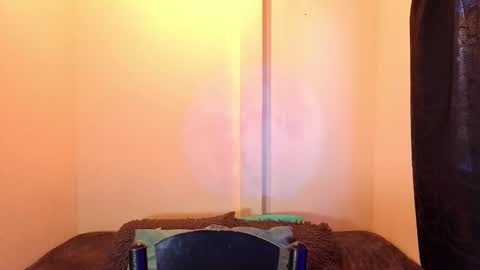damian_n_lissa online show from May 9, 10:16 pm