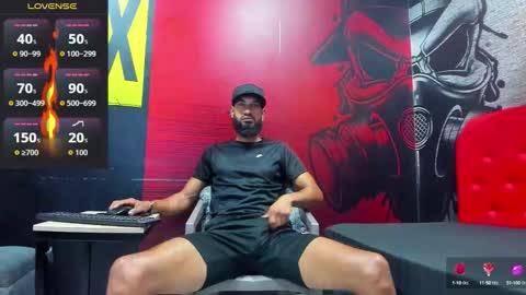 damian_shakur online show from October 8, 11:27 am