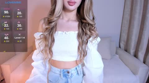 A online show from February 9, 1:03 pm