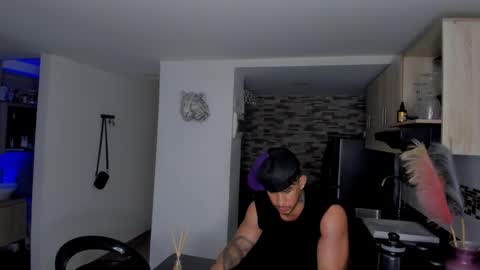 INSTAGRAM  DAMMIANMILLEROFICIAL online show from February 9, 10:45 pm