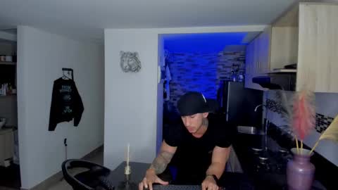 INSTAGRAM  DAMMIANMILLEROFICIAL online show from February 17, 2:21 am