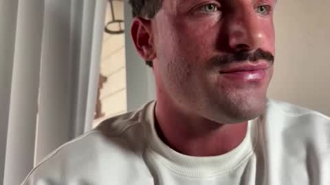 Clyde online show from April 7, 10:12 pm