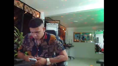 damyan_2003 online show from September 27, 2:31 am