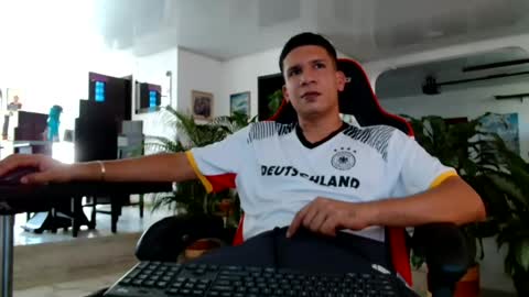 damyan_2003 online show from July 15, 8:57 pm