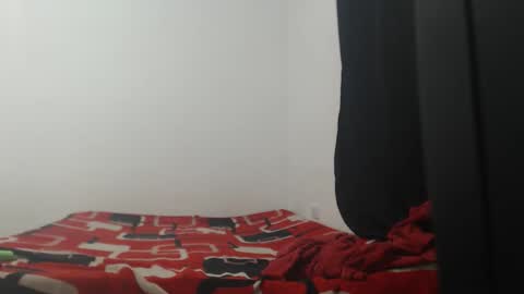 dan_jonson15 online show from October 21, 8:45 pm