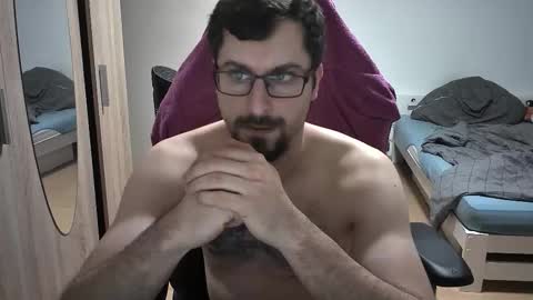 Snapshot of dan_the_man405 chatting on September 22, 7:40 pm King Dan online show from September 22, 7:40 pm