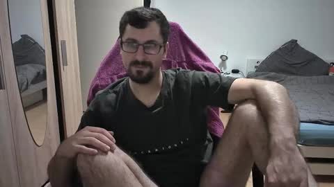Snapshot of dan_the_man405 chatting on September 18, 6:45 pm King Dan online show from September 18, 6:45 pm