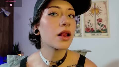 Bluemoon online show from September 30, 7:46 pm