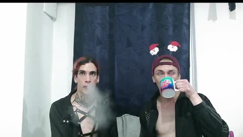 Dan and Noah online show from December 25, 10:27 pm