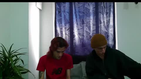 Dan and Noah online show from January 4, 7:02 pm