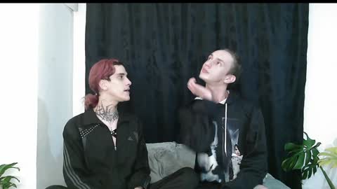 Dan and Noah online show from December 6, 1:02 am