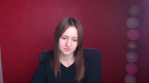 Snapshot of dana_orchid_ chatting on March 1, 12:23 pm Dana online show from March 1, 12:23 pm