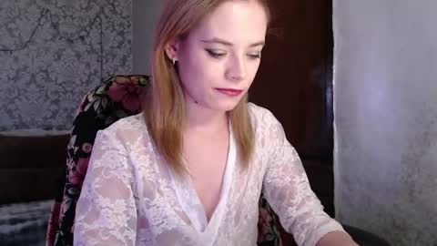 Dana SmileX online show from July 8, 8:01 pm