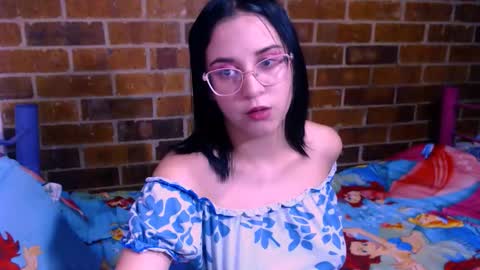 Snapshot of danaiisabella chatting on September 26, 2:52 am dana online show from September 26, 2:52 am