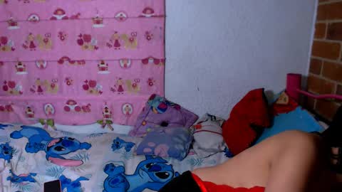 Snapshot of danaiisabella chatting on October 20, 2:16 am dana online show from October 20, 2:16 am