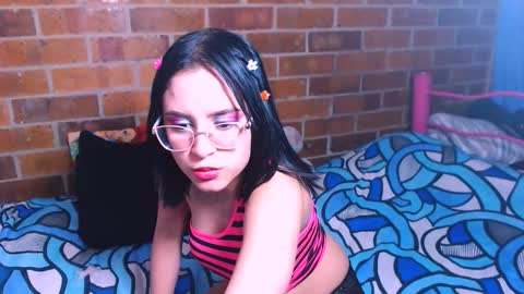 Snapshot of danaiisabella chatting on September 15, 1:51 am dana online show from September 15, 1:51 am