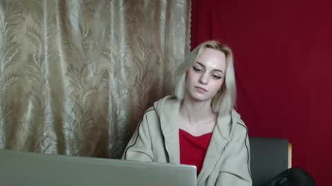 Dana online show from February 24, 5:31 pm