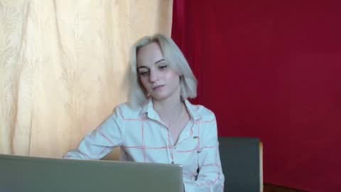 Dana online show from March 10, 1:54 pm