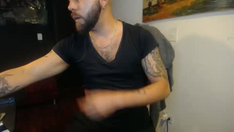 danbury online show from November 20, 10:07 pm