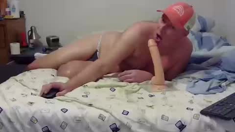 Snapshot of dandyhandys chatting on October 11, 6:07 am Andy online show from October 11, 6:07 am