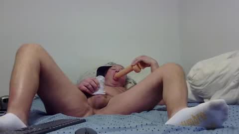 Snapshot of dandyhandys chatting on March 1, 1:32 am Andy online show from March 1, 1:32 am