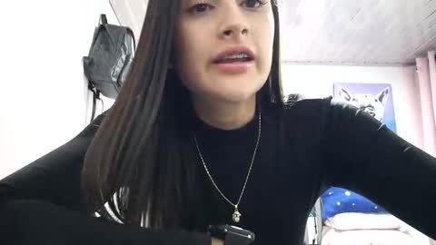 Snapshot of danellahouston chatting on February 17, 3:25 am Danella Houston online show from February 17, 3:25 am