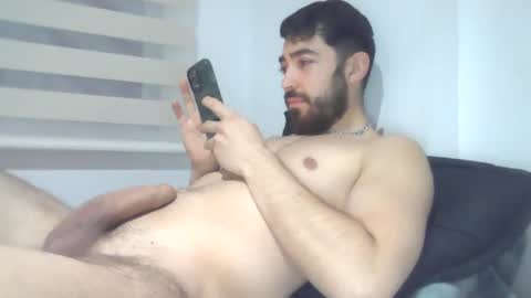 Snapshot of dani3l9905 chatting on September 26, 6:32 am dani3l9905 online show from September 26, 6:32 am