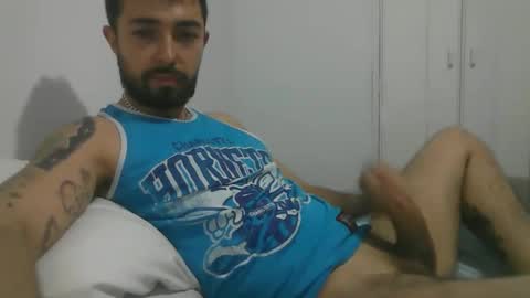 dani3l9905 online show from March 31, 5:08 am