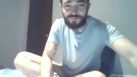 Snapshot of dani3l9905 chatting on October 5, 4:43 am dani3l9905 online show from October 5, 4:43 am