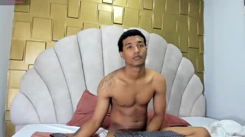 Snapshot of dani_dick_ chatting on October 20, 2:00 pm Daniel online show from October 20, 2:00 pm