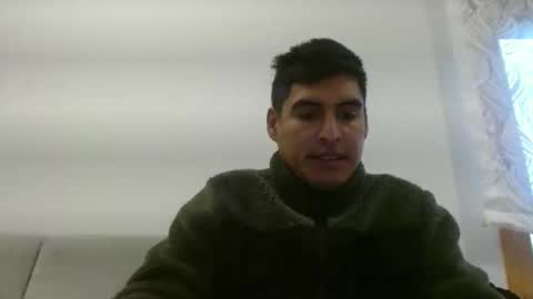 Snapshot of daniel_surfer chatting on January 8, 8:16 am Daniel  online show from January 8, 8:16 am