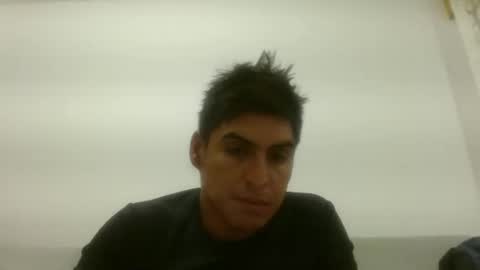 Snapshot of daniel_surfer chatting on December 11, 6:42 pm Daniel  online show from December 11, 6:42 pm