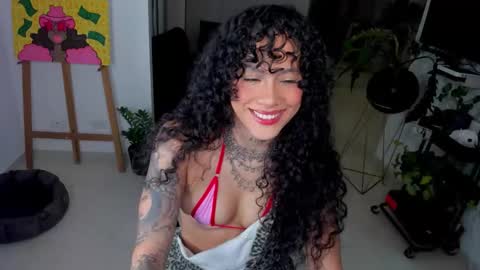 daniela_arenas online show from January 15, 1:25 am